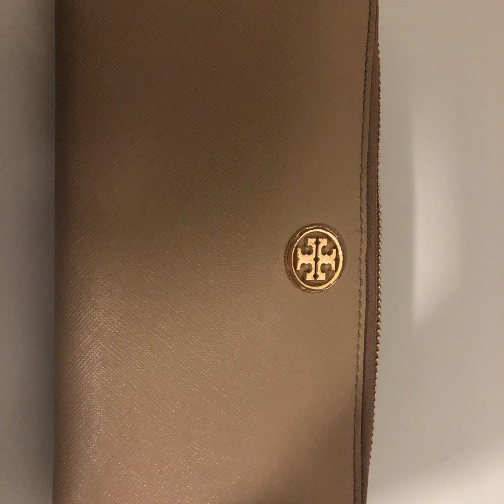 Tory Burch Wallet